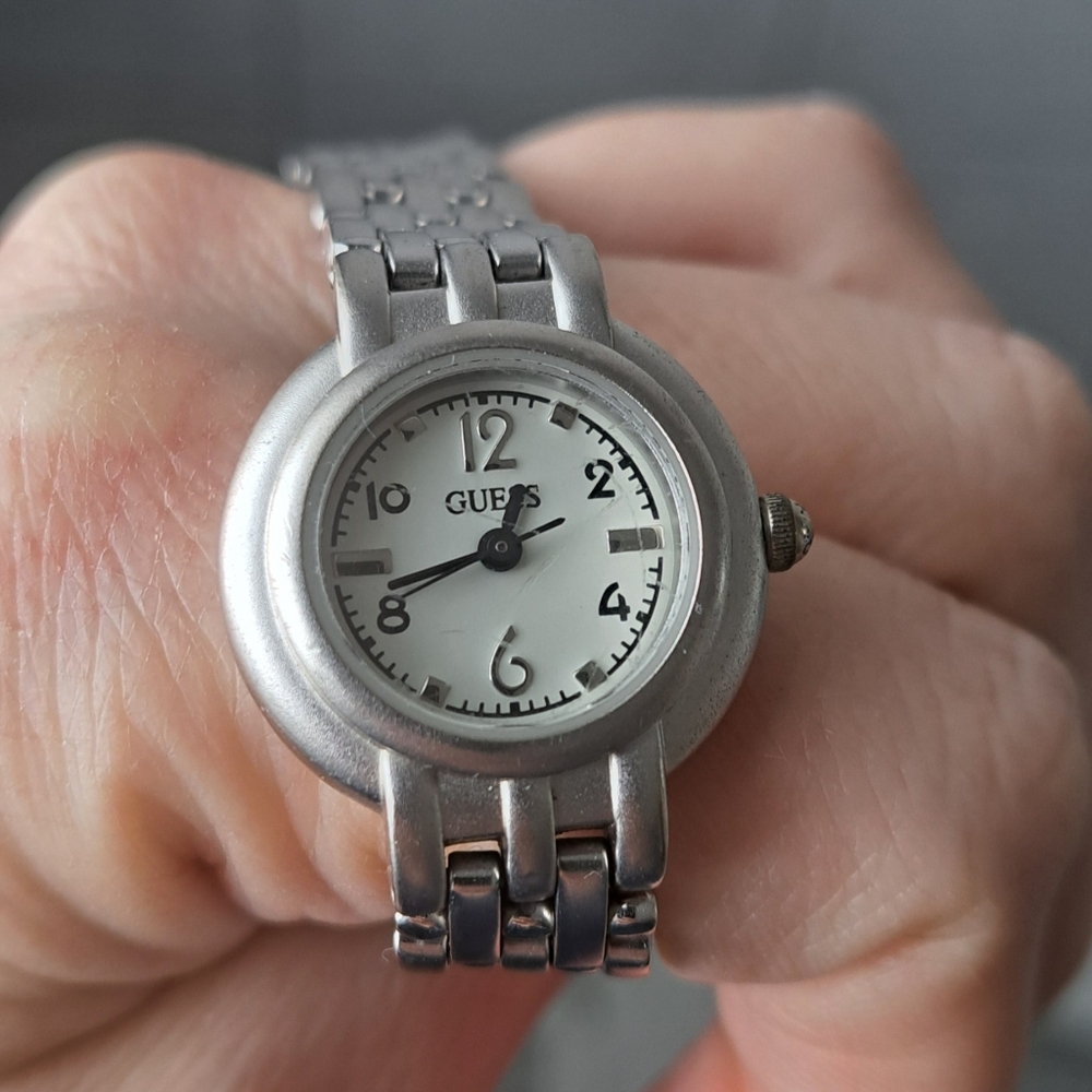Guess Watch - Picture 6 of 6